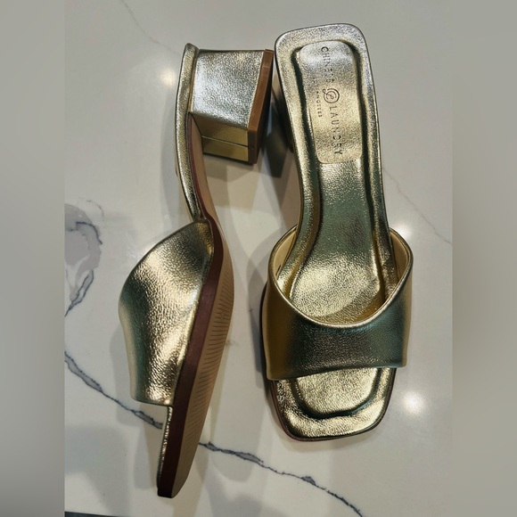 Chinese Laundry Liinda Sandal - Picture 2 of 8